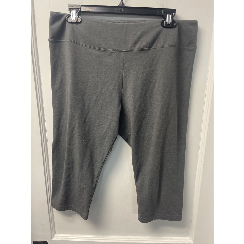 Croft & Barrow Women's Gray Mid-Rise Capri Length LeggingsSize PXL